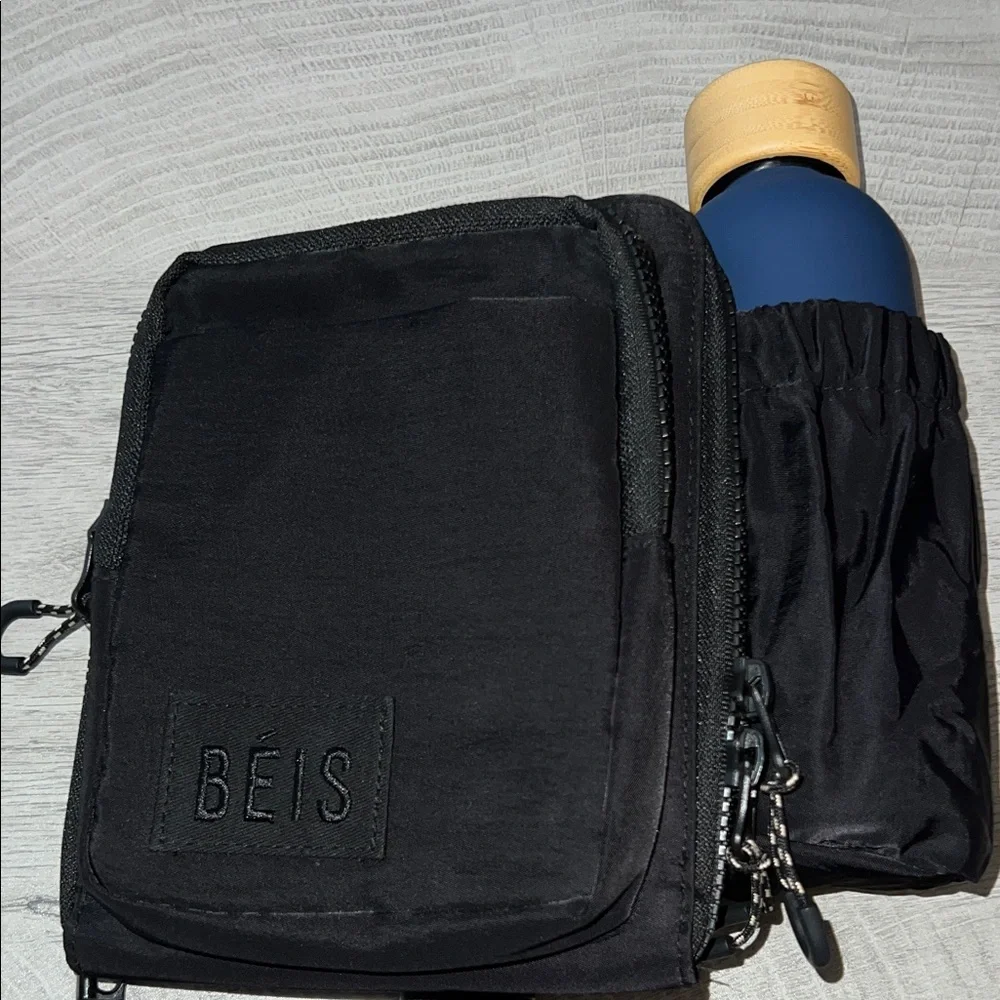 BEIS The Sport Sling in Black - Picture 9 of 14